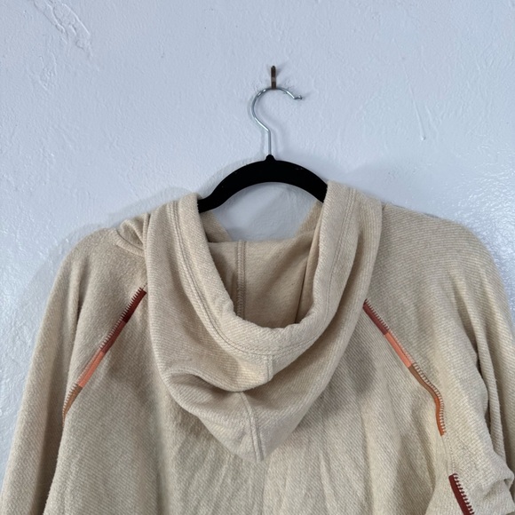 Faherty Legend Embroidered Pullover Hoodie - Picture 6 of 15